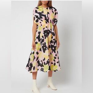 Stine Goya dress- I’m typically a solid 6 and this fits great.